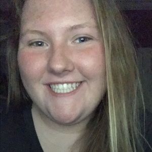 Meet your Posher, Niki